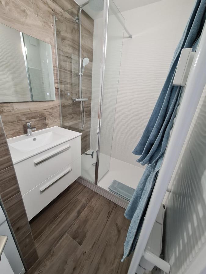 Vacances A Frejus Avec Piscine Appartement Buitenkant foto